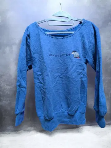 디즈니랜드 이요르 자수 긴팔 티셔츠