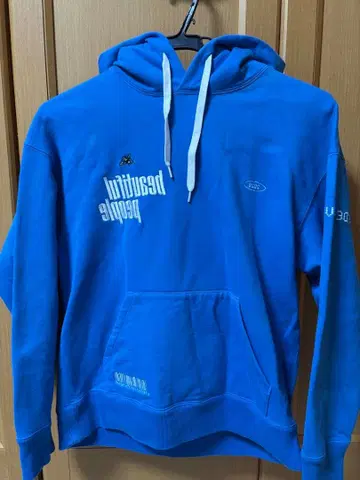 뷰티풀 피플 후드 부착 후드티 파랑