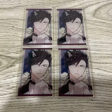 Honey Vibes 핀 아쿠카