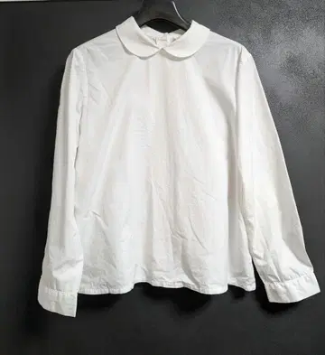 뷔르데사봉 둥근 카라 블라우스