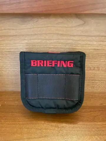 BRIEFING 말렛 퍼터 골프헤드커버 블랙 그리 락 부착 새상품급