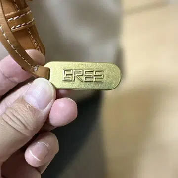 BREE 베이지 숄더백