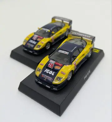 교쇼 1/64 CVS 페라리 레이싱 F40 GTE NO28,27