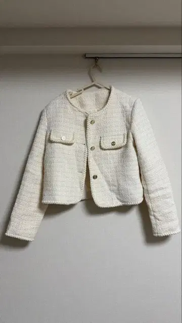 화이트 노카라 자켓 트위드풍