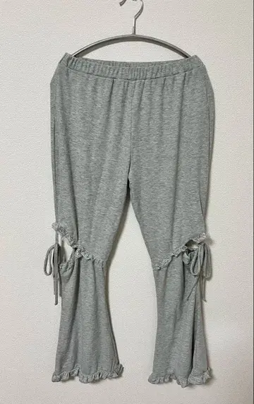 merry jenny 레이스 컷 프릴 리브 팬츠