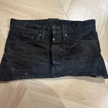 LGB 블랙 데님 미니 스커트