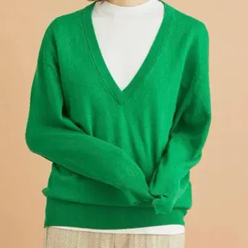 뷰티 앤 유스 울 캐시미어 천축 딥 V넥 니트