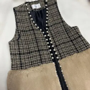 Vin 펄 베스트 퍼 트위드 베스트 베이지 LASUD