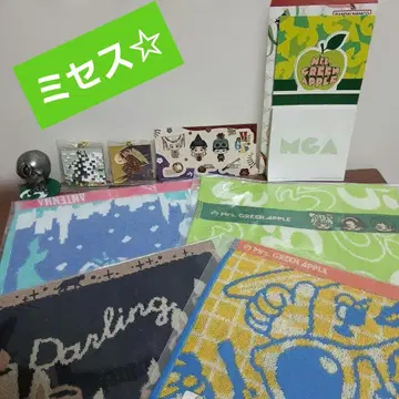 미세스 러버 참 피규어 스티커 메모장 손수건