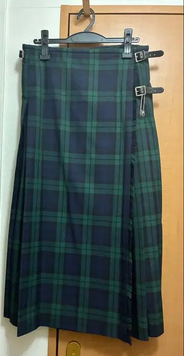 [새상품급] gran Fine 네이비 x 그린 롱 스커트