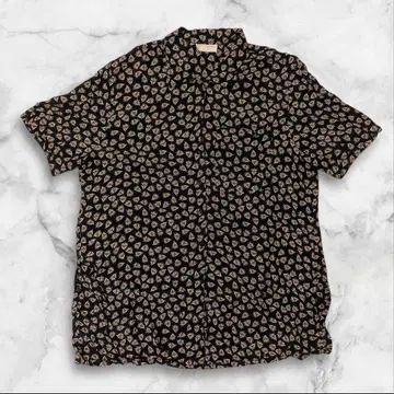 기하학 패턴 반팔 셔츠 블랙