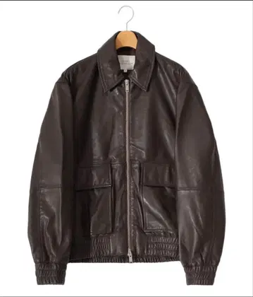 다크 브라운 가죽 자켓