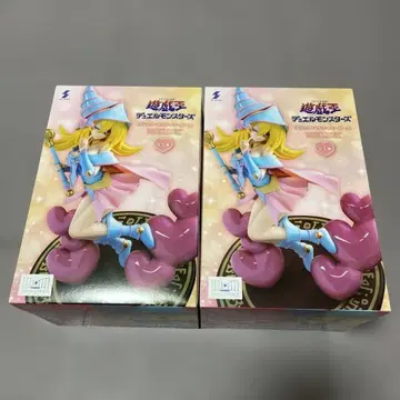 유희왕 블랙 매지션 걸 피규어 2체 세트