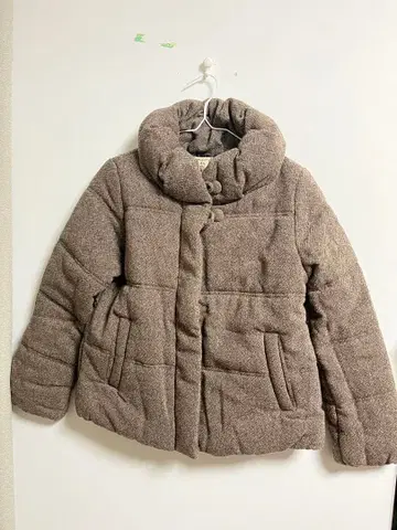 브라운 후드 부착 패딩 자켓 코트