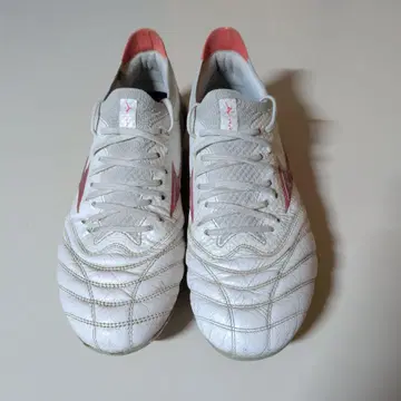 미즈노 모렐리아 네오 4 베타 재팬