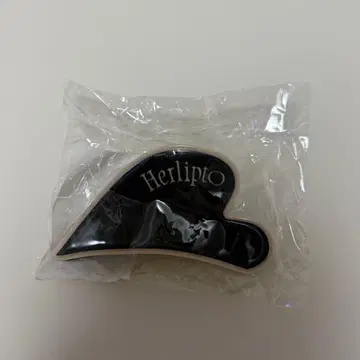 새상품 Herlipto 바이컬러 하트 헤어 클립