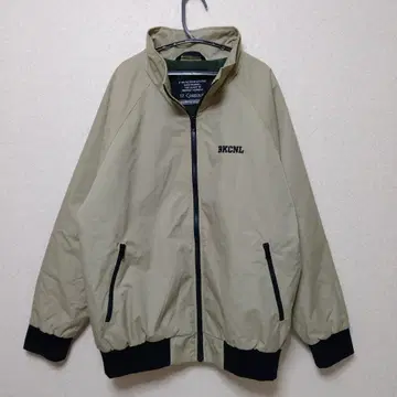 새상품급 백 채널 나일론 자켓 BKCNL