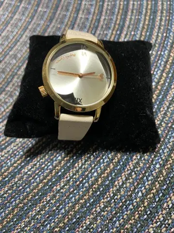 마제스틱 레곤 손목시계