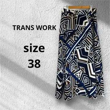 새상품급 트랜스워크 플레어 스커트 38 사이즈 기하학 패턴 개성 삼양상회