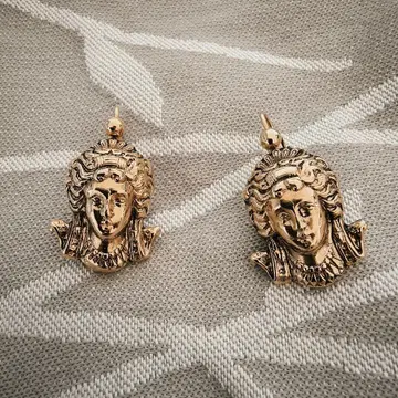 프랑스 빈티지 Rossi bijoux 여신 디자인 귀걸이 골드