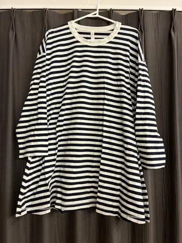 prit 롱T 네이비와 화이트 스트라이프 긴팔 티셔츠