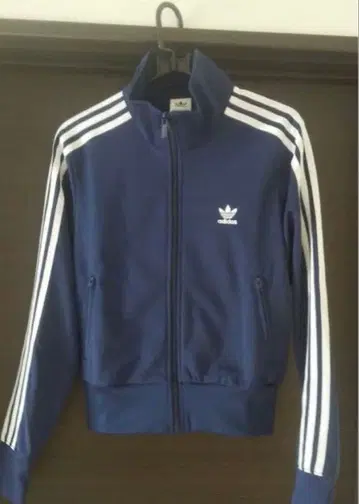 아디컬러 클래식스 파이어버드 M 사이즈