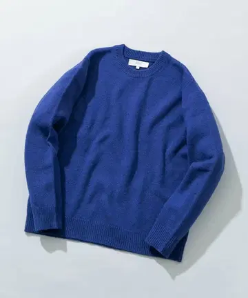 새상품급 셰틀랜드 울 크루넥 니트