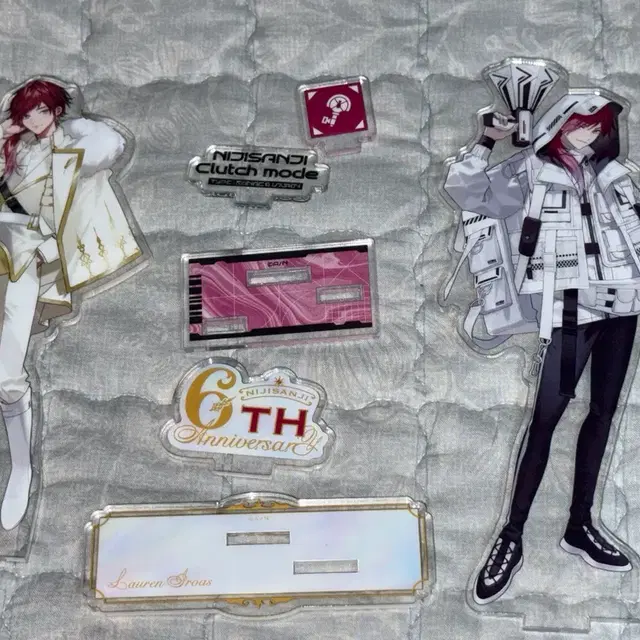 니지산지 로렌 이로아스 아크릴 스탠드