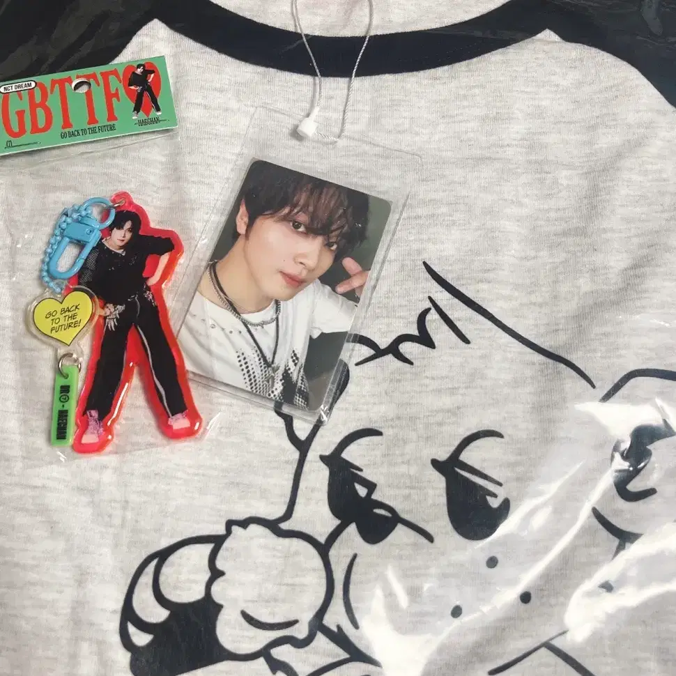 NCT | 엔시티 [NCT WISH] poppop China MD T-shirt (sealed) #엔시티