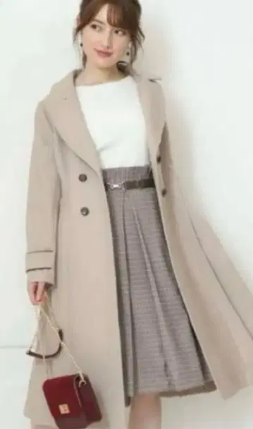 아푸와이저 리셰 롱 코트 디자인 벨트 플리츠 가죽 울