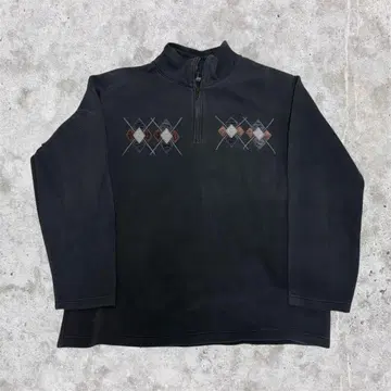 하프 지퍼 트레이닝복 블랙 아가일 무늬 2L 빈티지 자수 디자인
