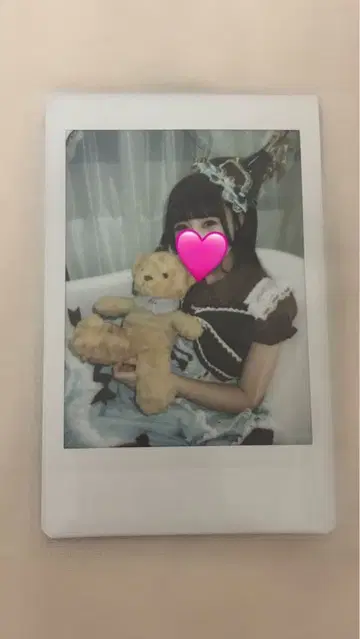 iLiFE! 와카바노아 2025 생탄 런치 폴라로이드