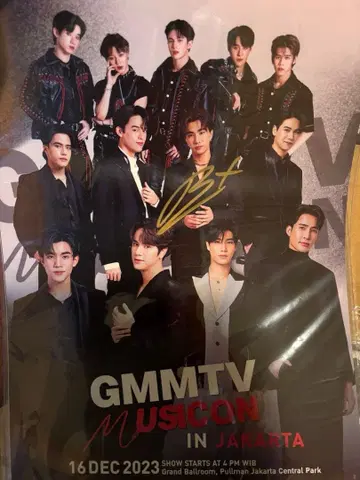 gmmtv Perth 친필 사인 포스터