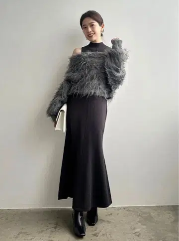 아뉴앙스 오프숄더 니트 레이어드 원피스 새상품, 미사용