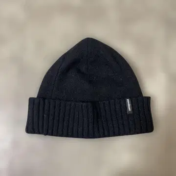 Patagonia 블랙 니트 모자