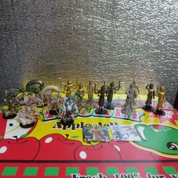 캡슐 토이 불상