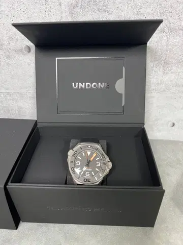 UNDONE 아쿠아디프 시그널 블랙 Aquadeep 자동 와인딩