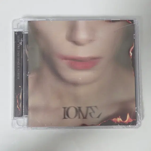 엑스러브 xlov i one 1버전 앨범 양도(미개봉)