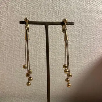 골드 체인 볼 귀걸이