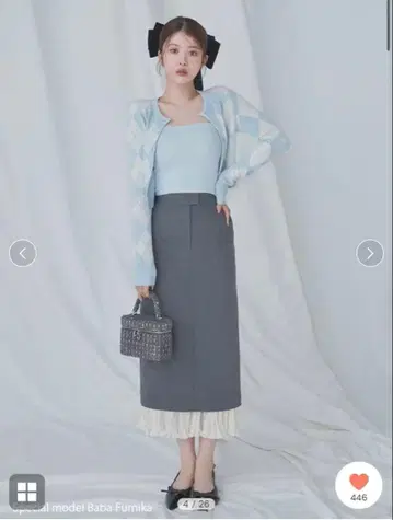 SNIDEL 플리츠 도킹 내로우 스커트