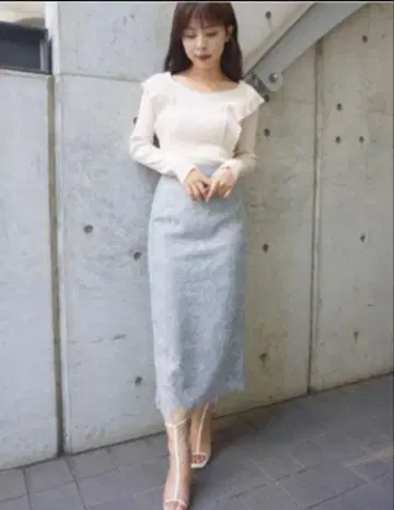 MERCURY DUO 레이스 타이트 스커트 블루