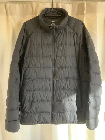 유니클로 울트라 라이트 다운 자켓 블랙 XL 사이즈