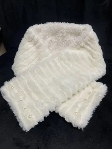 머플러 화이트 넥워머 화이트 허니시나몬