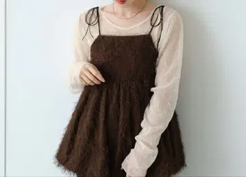 Kastane 브라운 퍼 뷔스티에