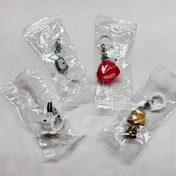 [ 스누피 ] PEANUTS 메지루시 액세서리 4세트