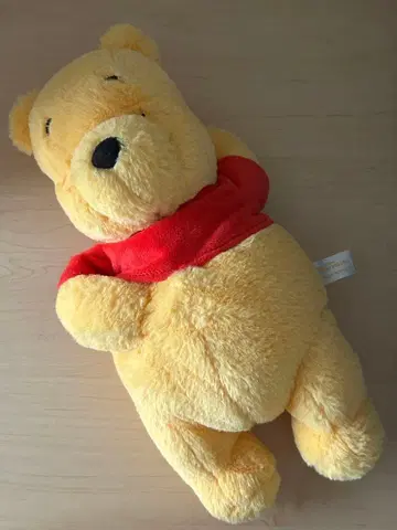 디즈니랜드 푸우 잠자는 봉제 인형