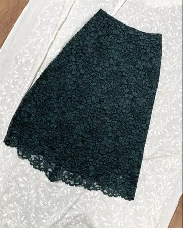 TOMORROW LAND 투모로우랜드 레이스 롱 스커트 그린