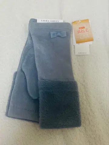 [ 미사용 새상품 ] Laura Ashiey 로라 애슐리 장갑