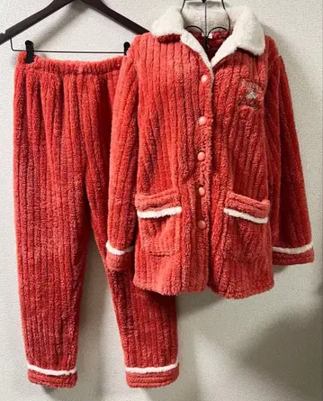 [컨디션 최상] no brand 복슬복슬 파자마 룸웨어