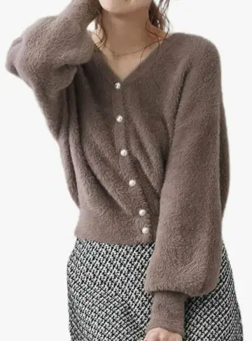 쿠튀르 브로치 전후 2WAY 나일론 퍼 니트 가디건 42